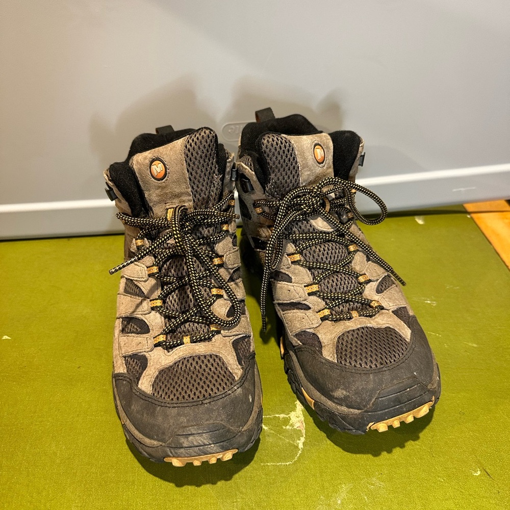 Merrell Moab 2 Hiking Boot